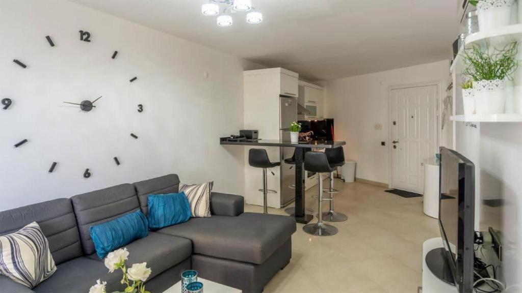 Begonia In Oba Apartment Alanya